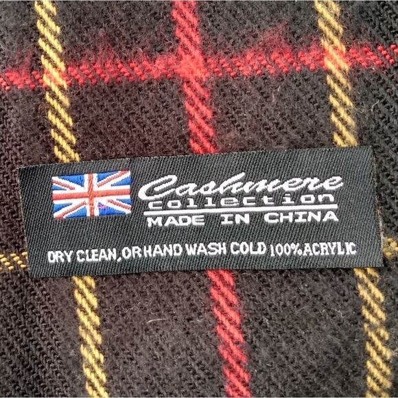 NWOT CASHMERE COLLECTION Plaid 100% Acrylic Scarf - Picture 2 of 7